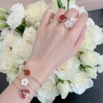 VanC***f V*A 梵克*宝 Lucky Spring 顶级版本CNC Bracelet手链/Rings戒指